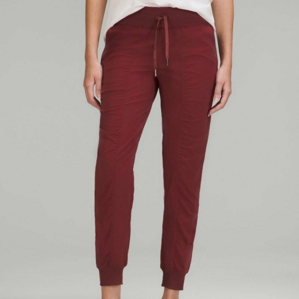 Lululemon Dance Studio Pants size 4